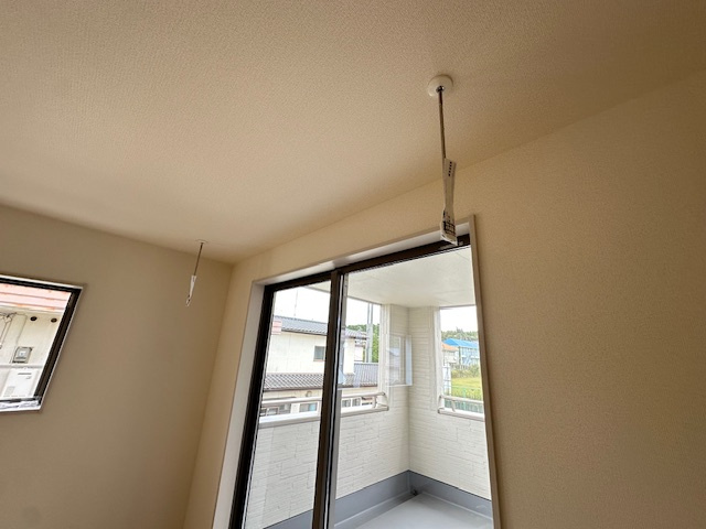 【新築戸建】　いわき市自由ヶ丘2期　全2棟　長期優良住宅のその他|1号棟写真　室内物干しです。雨天時や花粉の季節にとても重宝します。