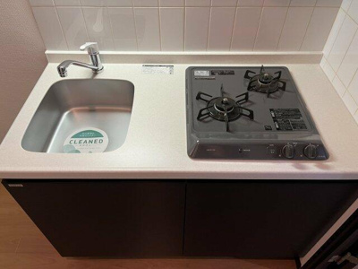 【キッチン】 | Ｖｅｒｏｎａ池袋本町Ｌｕｓｓｏ | システムキッチン（2口ガスコ… 