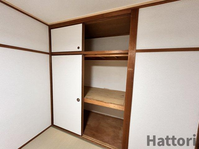 交邦住宅の収納