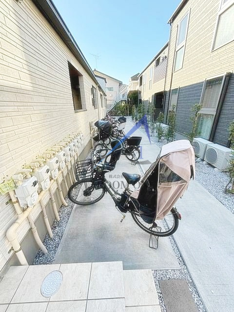 ｉｈａｎａ　ｇａｒｄｅｎのその他共用部分|駐輪場です。