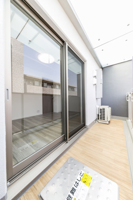 【バルコニー】 | メゾン・クロイゾン | ※写真は同タイプ住戸です。