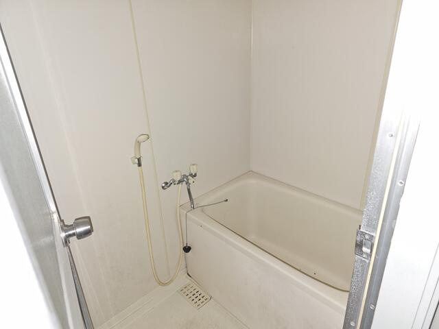 瑞浪市釜戸町　寄宿舎の浴室|バス／シャワー