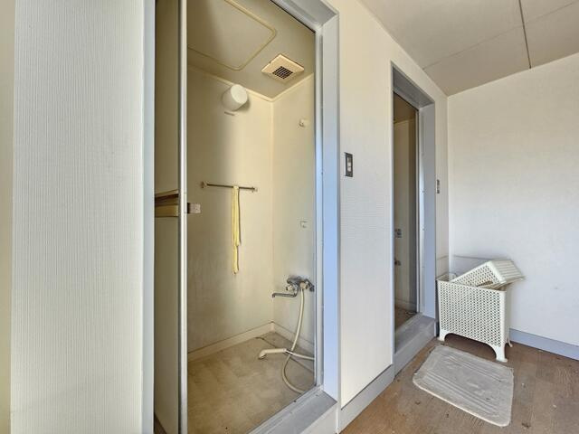 瑞浪市釜戸町　寄宿舎のその他共用部分|バス／シャワー