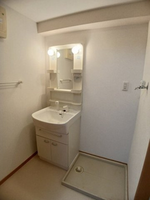 【洗面所】 | エル・クレール | 使いやすい洗面所です