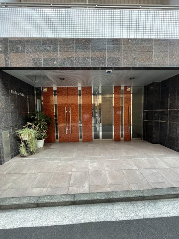 ドルチェビータ横浜のエントランス