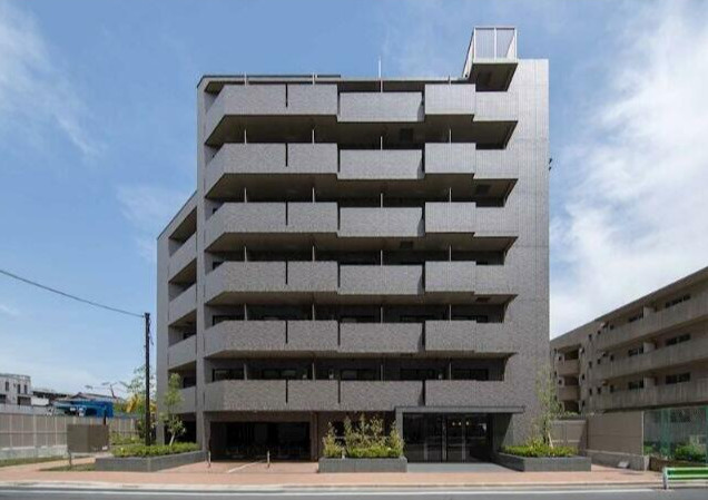 ルーブル大島弐番館の外観