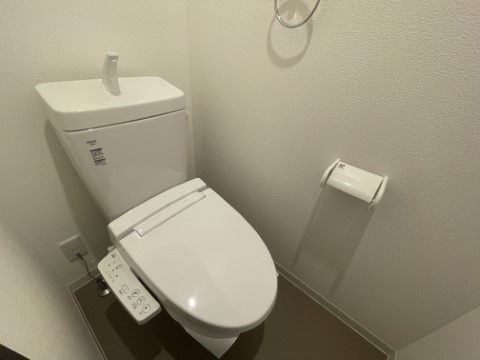 温水洗浄便座機能付き♪