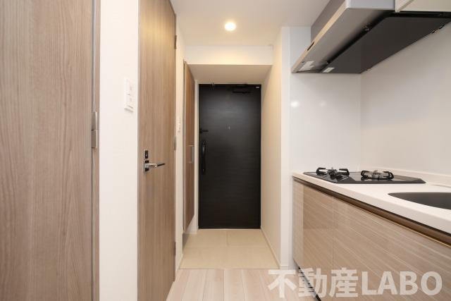 S-RESIDENCE難波大国町dominaの玄関