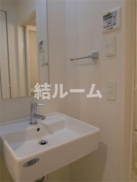 豊島区池袋本町１丁目の賃貸マンションの洗面所