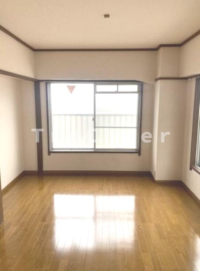 サンライズ成増の居間・リビング