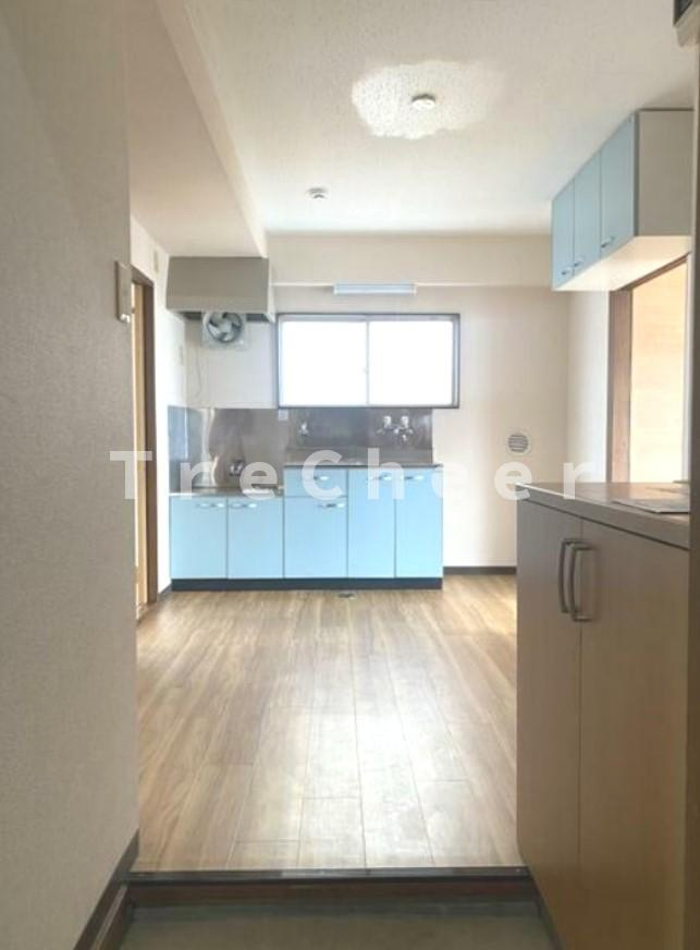 サンライズ成増の玄関