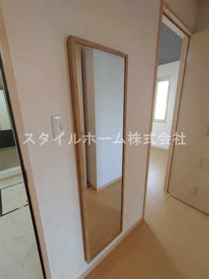 【内装】 | リビングタウン下地Ｅ | イメージ写真です。