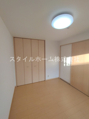 【居間・リビング】 | リビングタウン下地Ｅ | イメージ写真です。