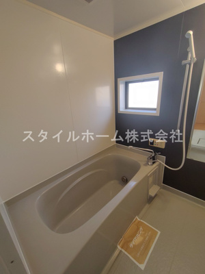 【浴室】 | リビングタウン下地Ｅ | イメージ写真です。