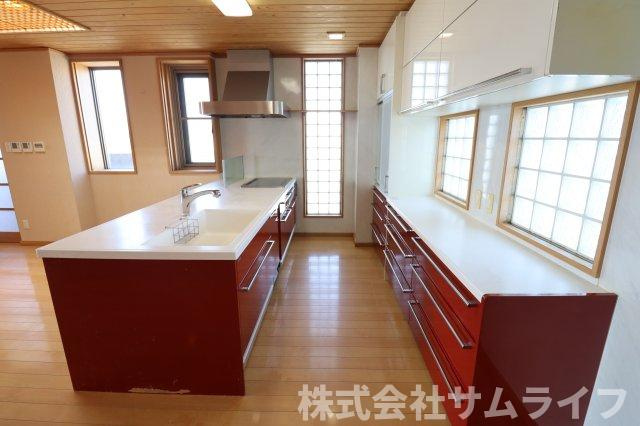 【キッチン】 | セントロイヤル