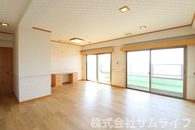 【寝室】 | セントロイヤル