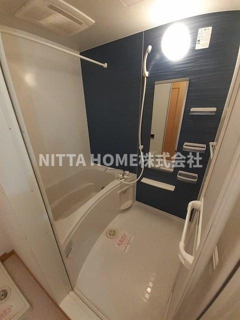 アルメールＢの浴室|追い焚き機能・浴室乾燥機も設置済み♪