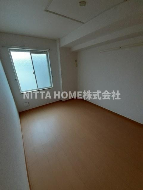 アルメールＢの内装|洋室は６帖です♪