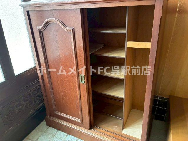  焼山中央3丁目貸家の収納