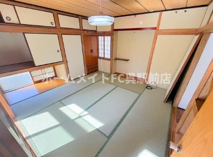  焼山中央3丁目貸家の和室