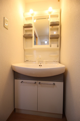 【洗面所】 | ヴィクトワール伊福