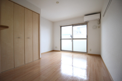 【居間・リビング】 | ヴィクトワール伊福