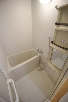 【浴室】 | ヴィクトワール伊福