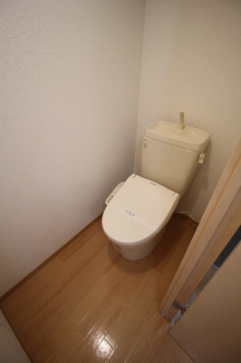 【トイレ】 | ヴィクトワール伊福