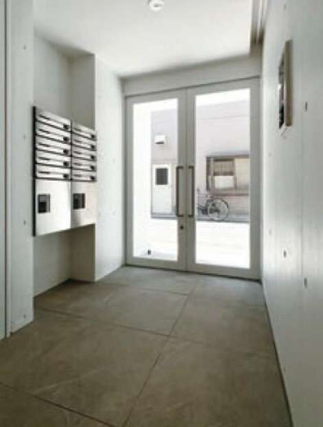 エヴァーグリーン西日暮里のロビー