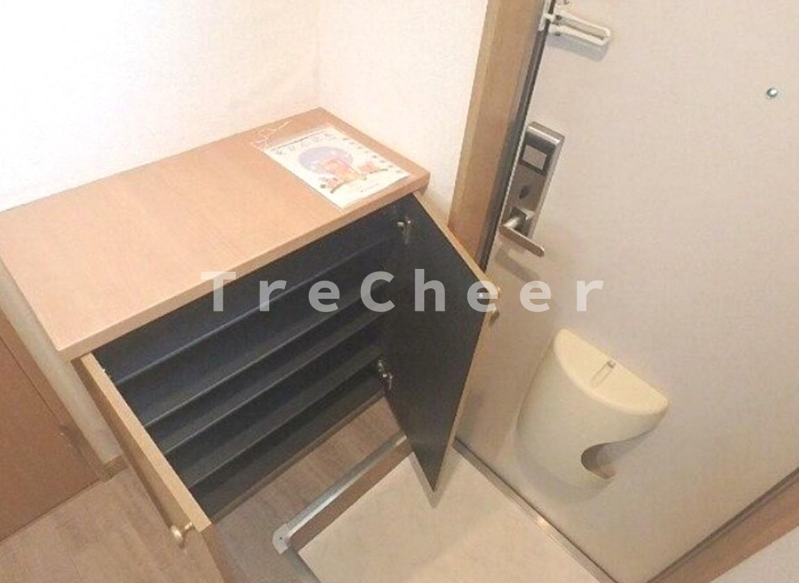 あかる20の玄関