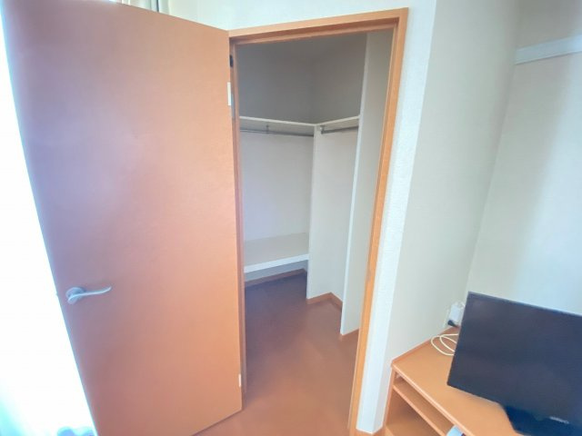 レオパレスアゼリアカーサの内装|中はこのようになっています