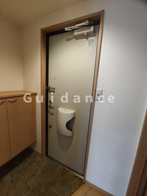 【玄関】 | ロイヤルコートB棟