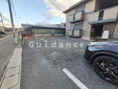 【駐車場】 | ロイヤルコートB棟