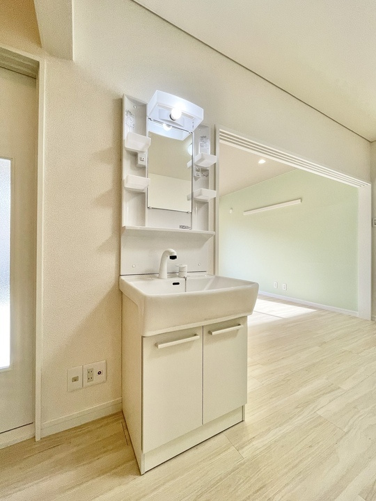 ジュネスみずほ台の独立洗面台