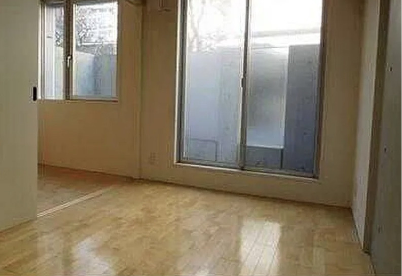 Branche用賀　礼金0　二面採光　宅配BOXの居間・リビング