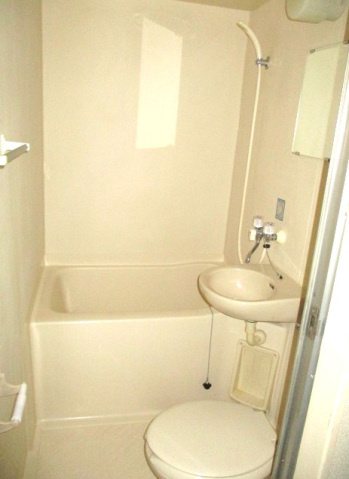 エステート小谷の浴室