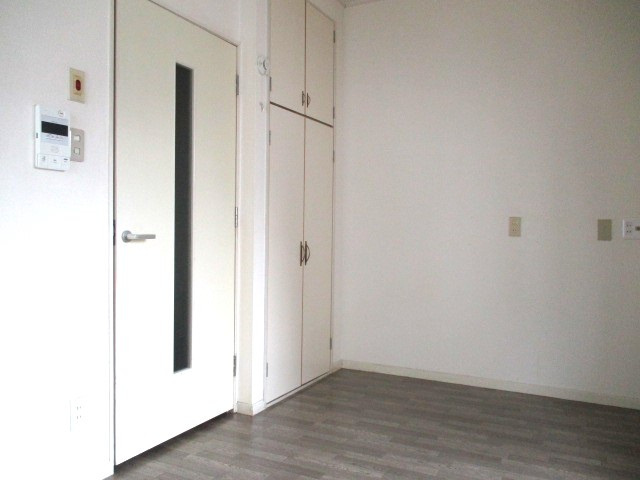 エステート小谷の居間・リビング