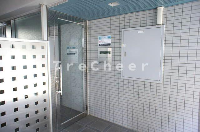 アクア江戸川橋のエントランス