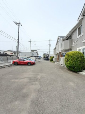 【駐車場】 | アルモニーハイツ | 駐車スペースもあります