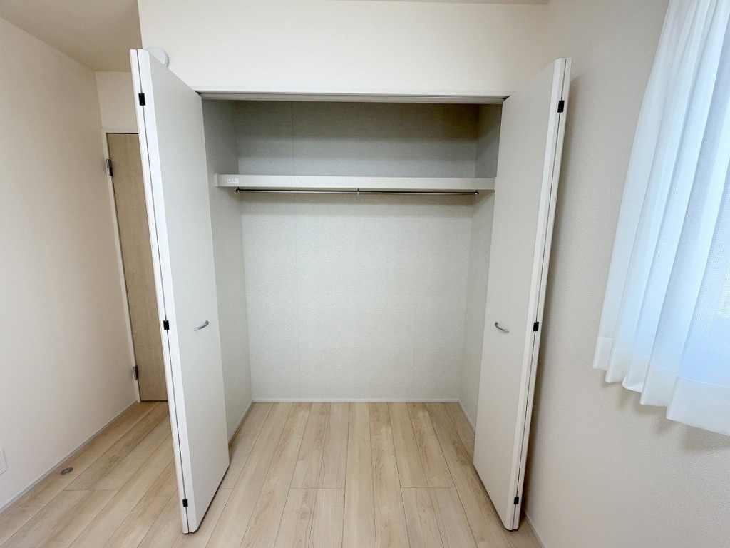 三郷市戸ケ崎　新築戸建　全2棟　B号棟の収納|同施工会社の参考写真になります。