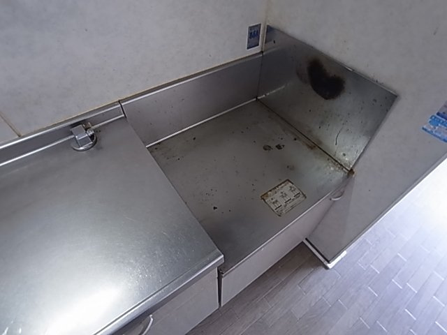 神戸市須磨区千守町１丁目のアパート