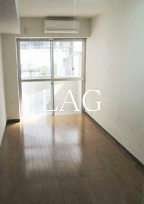 【居間・リビング】 | ドゥエルカネヒラ | 洋室のお部屋です。