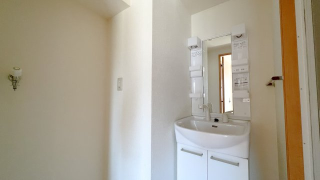 サンビルド　Ｉ．Ｓ．の洗面所