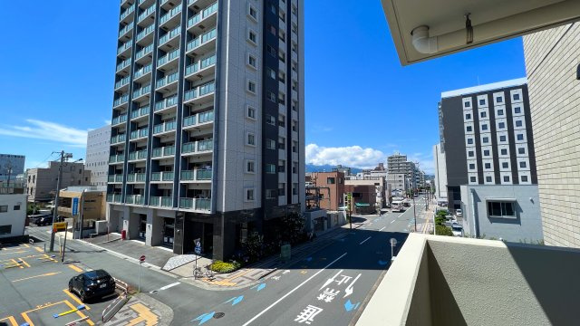 サンビルド　Ｉ．Ｓ．の展望