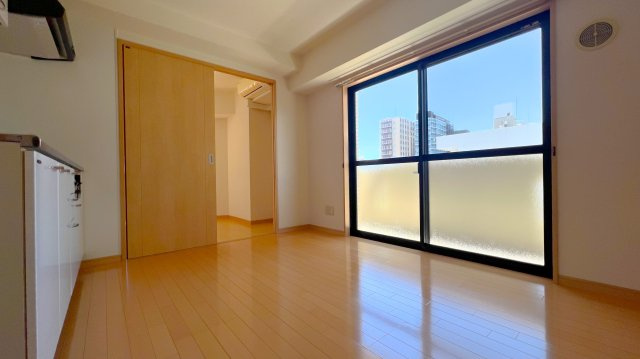 サンビルド　Ｉ．Ｓ．の居間・リビング