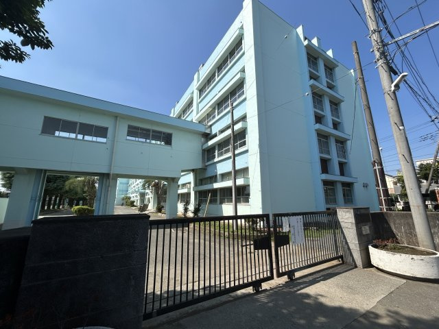 プレスティア昭島　宅地分譲全10区画売地　昭島市宮沢町　9号区　建築条件なしの周辺|昭島市清泉中学校