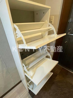 【収納】 | ミレドゥーエ西小山 | こまごまとしたものを収納できそうですね