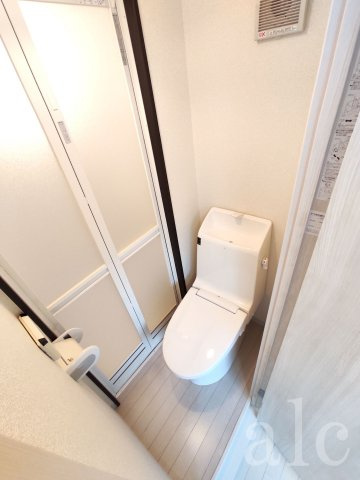 中野区中央２丁目の賃貸マンションのトイレ|別部屋参照