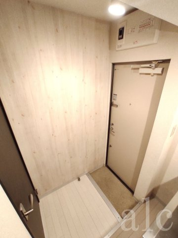 中野区中央２丁目の賃貸マンションの玄関|別部屋参照