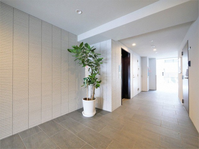 イルリッシュ西中島のロビー